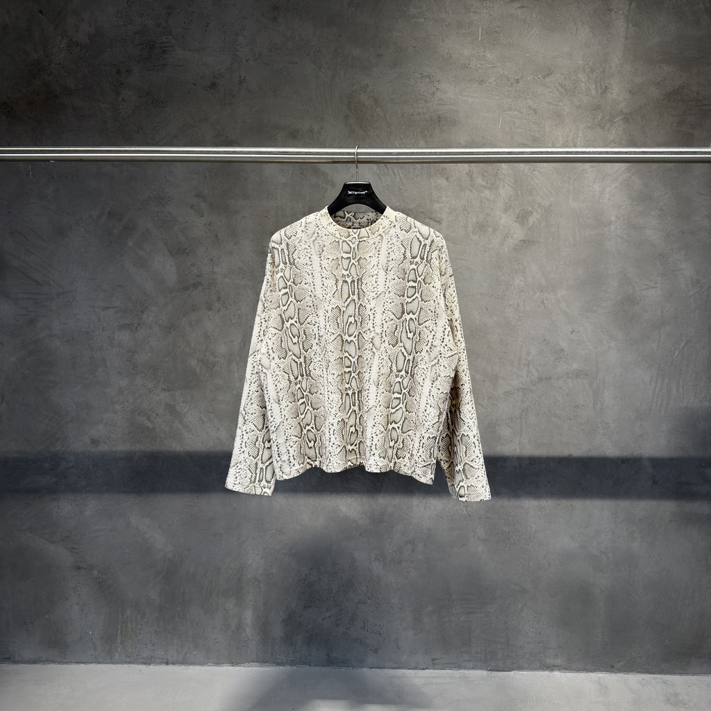 Sneak Long Sleeve